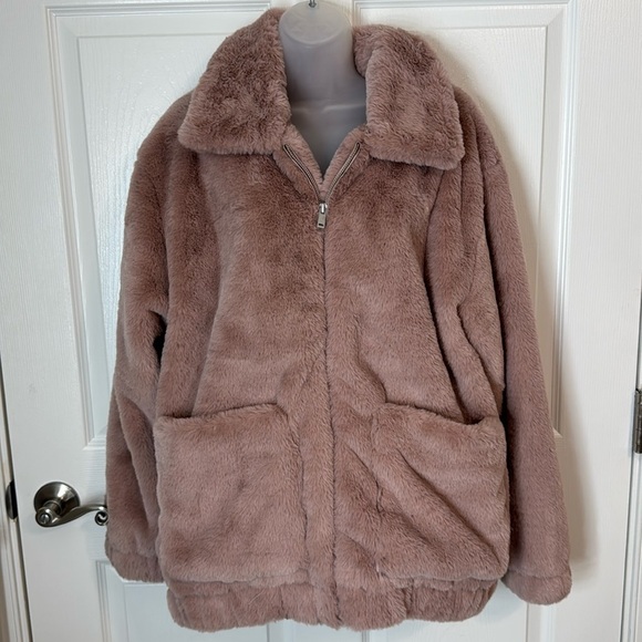 UGG Kianna faux fur jacket - Picture 2 of 9